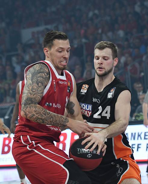 激励着更多 激励着更多